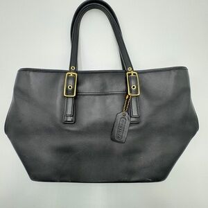 Vintage Coach Black Leather Tote Bag C3V 9847 Brass Buckle Zip Shoulder Purse